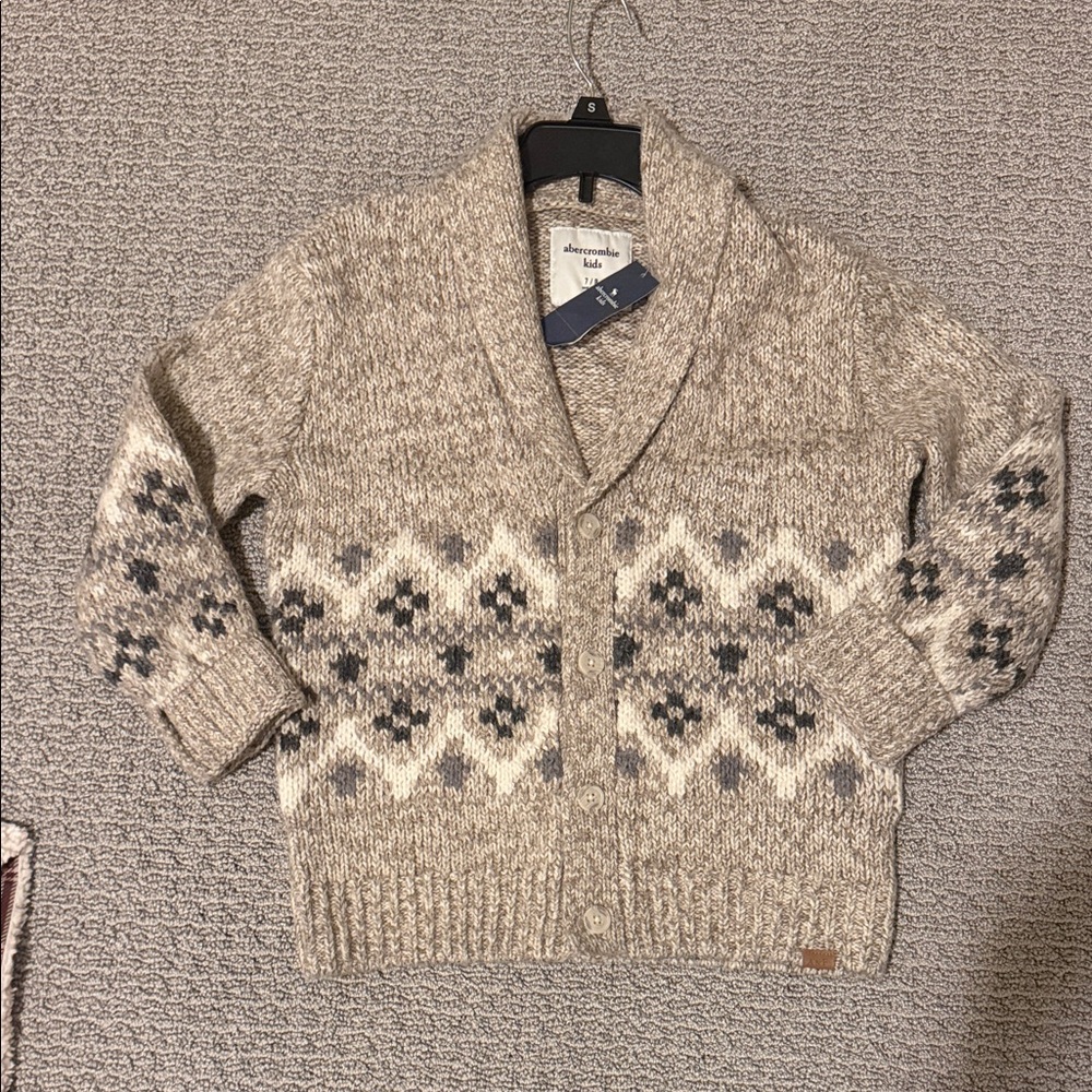 NWT Abercrombie & Fitch Boys Shawl Cardigan - Oatmeal with Gray Pattern
